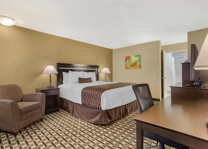 Best Western Plus Pleasanton Inn
